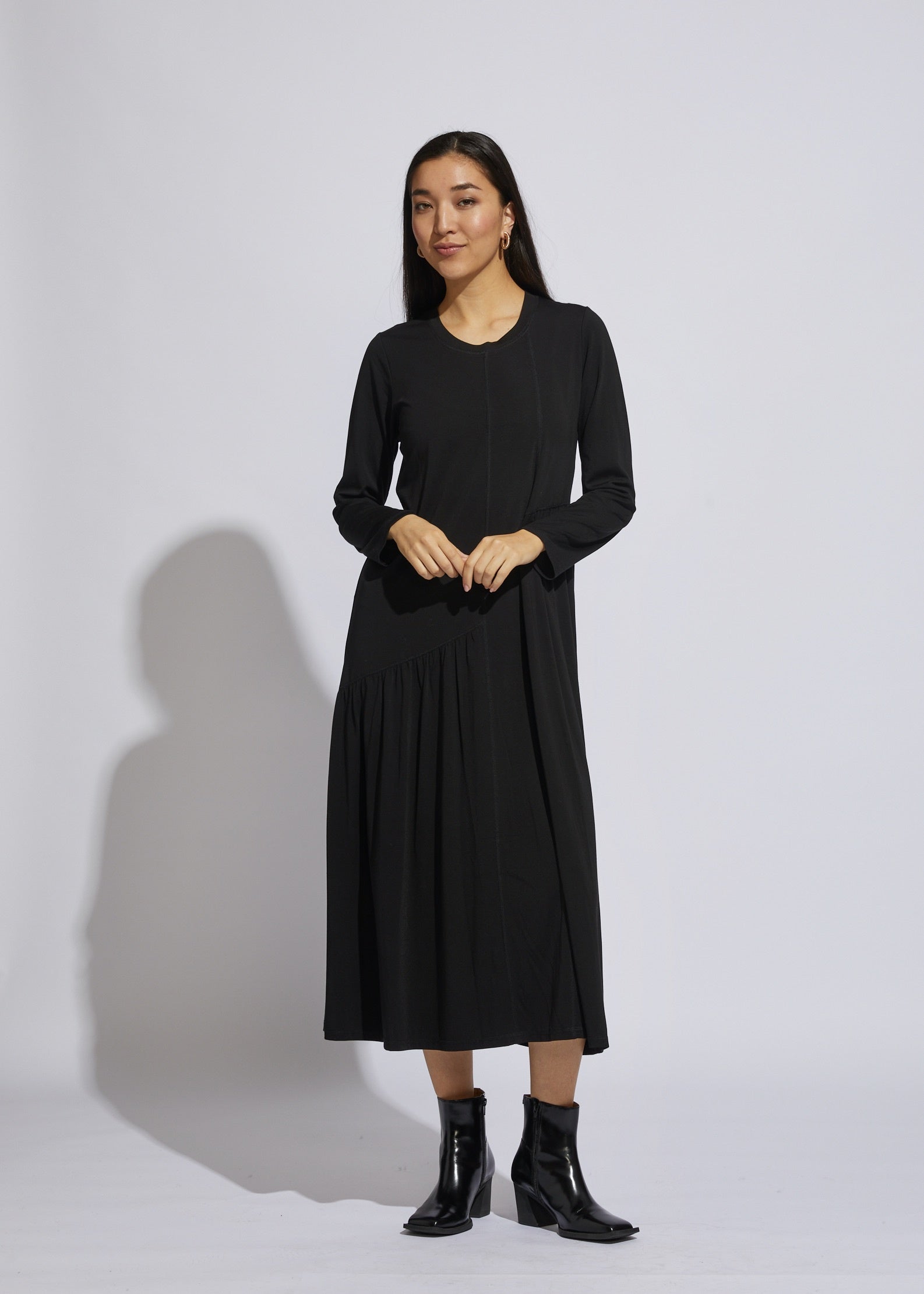 LD & Co Long Sleeve Dress Black