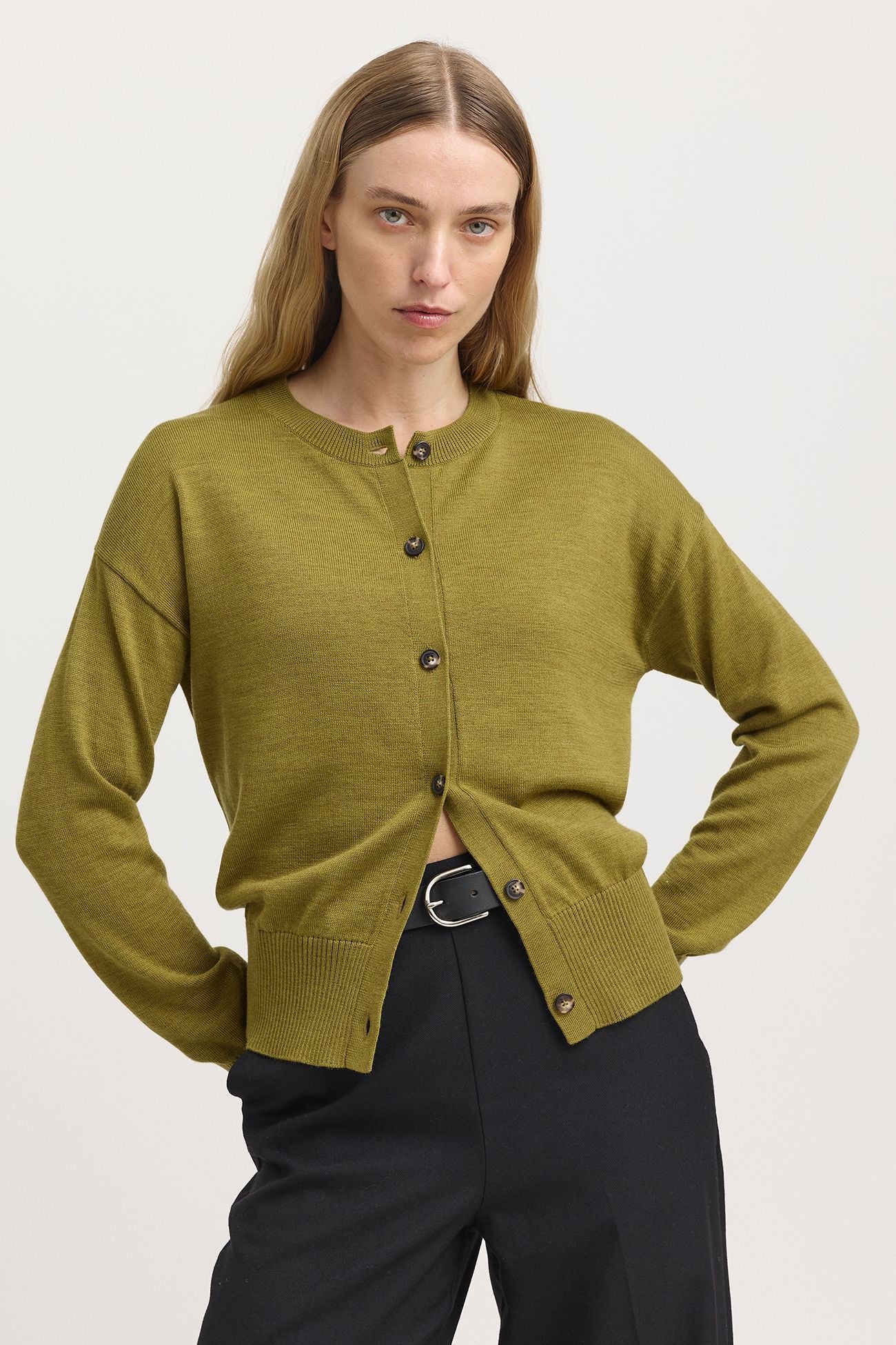 Fine Merino Cardigan Cardamon